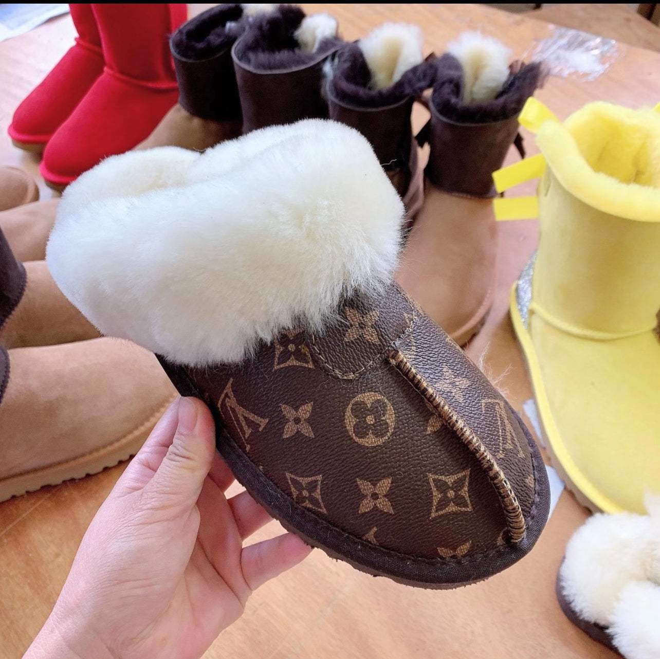 Pre-Order Fur Slippers Toddler