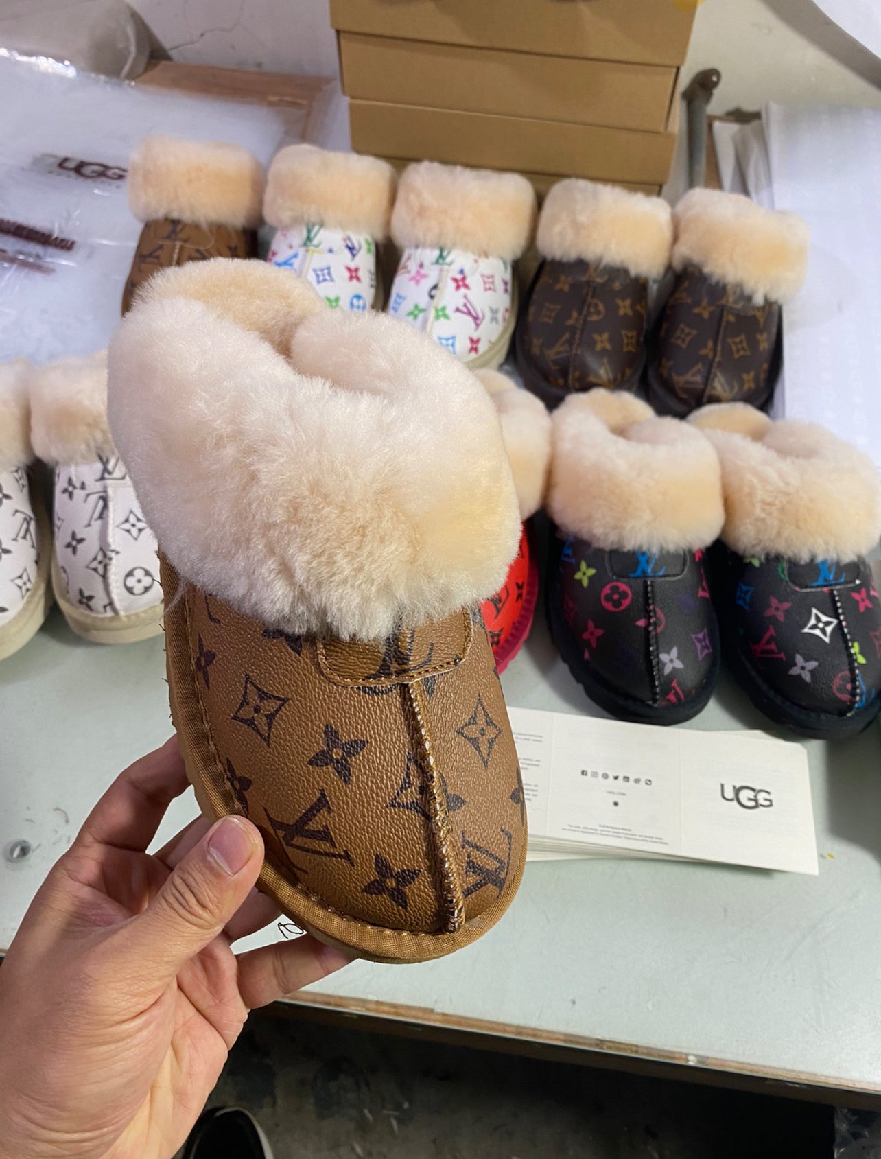 Pre-Order Fur Slippers Women