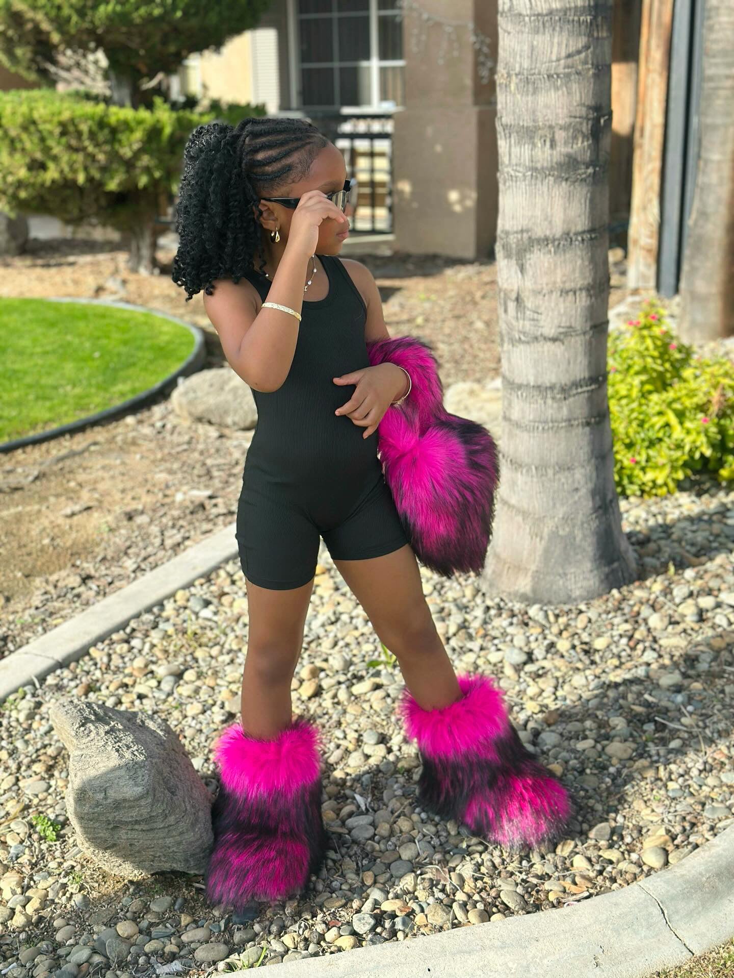 Pre order Fur purse and boots set