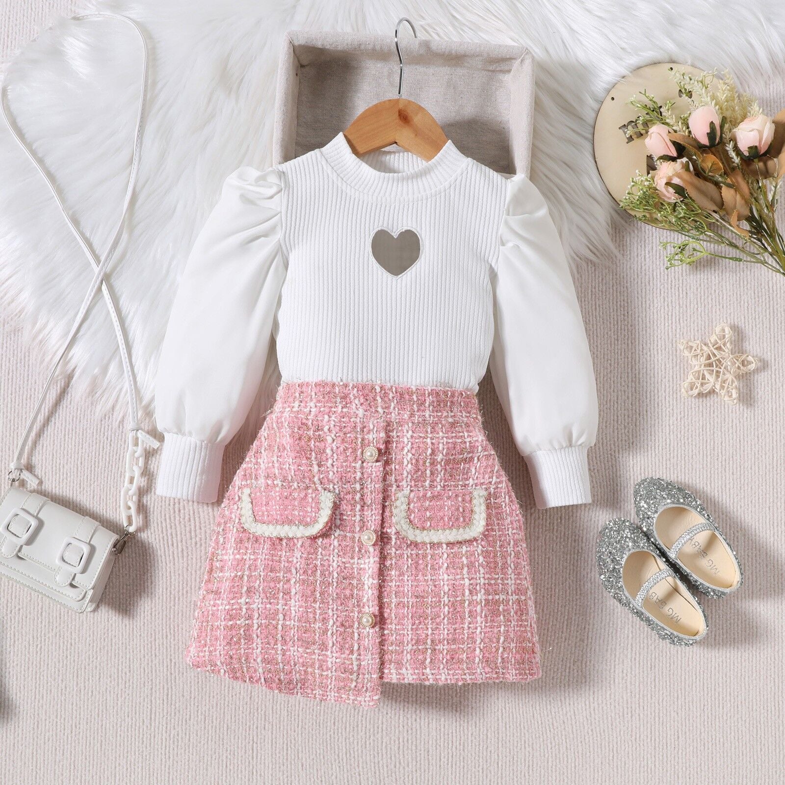 Pre order Nora heart hollow set