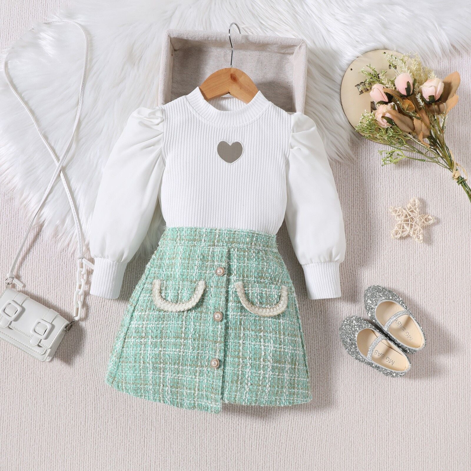 Pre order Nora heart hollow set
