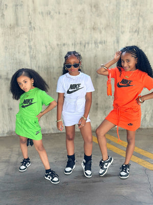 Pre Order Colors in Check Set